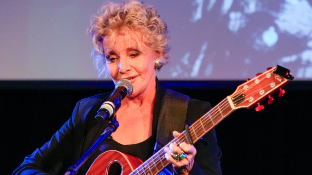 'Hillbilly Girl with the Blues' Lacy J. Dalton returns to Nashville